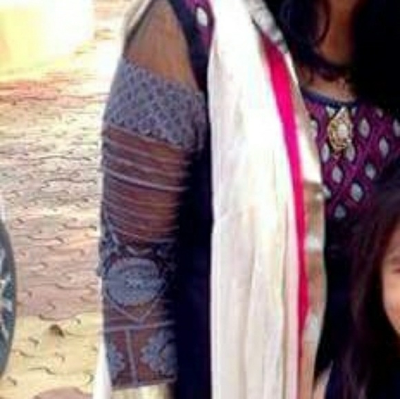 Indian straight cut dress. - Picture 6 of 6